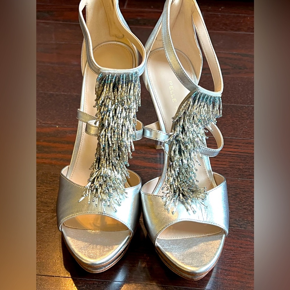 Pelle Moda shoes